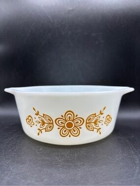 Pyrex Butterfly Gold 472 Vintage Floral Butterfly Casserole Dish Ovenware Decor